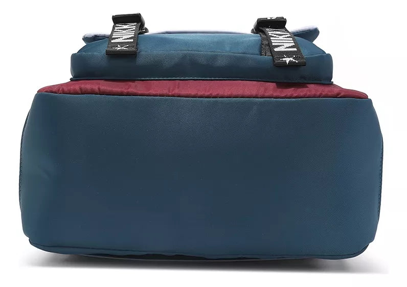 Mochila Grande De Nylon Con Solapa Y Bolsas Laterales Nikky World Nikky By Nicole Lee Ss24