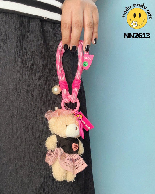 NN2613 Charms Osita con blusa corazon y falda rosa